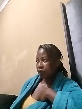 Prettylicou online show from 25, 3, 2026