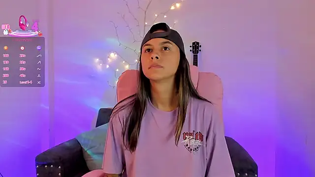 owenfoxx online show from 17, 4, 2026