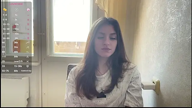 Snapshot of Moonstarisrares chatting on 18, 6, 2026 Moonstarisrares online show from 18, 6, 2026