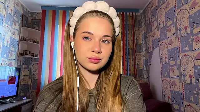 Miss Blessnyth online show from 22, 4, 2026