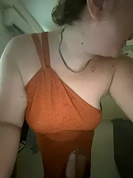 SecretBlondee online show from 15, 7, 2026