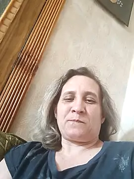 Snapshot of KatieLove133 chatting on 17, 5, 2026 KatieLove133 online show from 17, 5, 2026