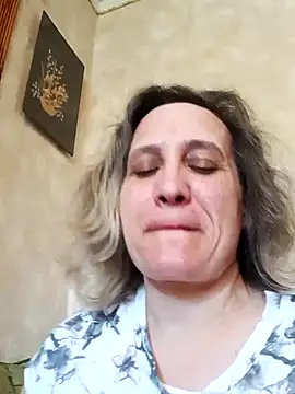 Snapshot of KatieLove133 chatting on 23, 5, 2026 KatieLove133 online show from 23, 5, 2026