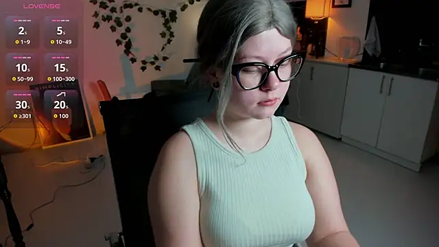 VexaVeylish online show from 30, 3, 2026