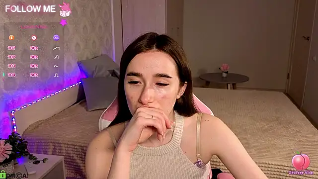 Lady Sunrise12 online show from 23, 3, 2026