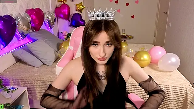 Lady Sunrise12 online show from 27, 3, 2026