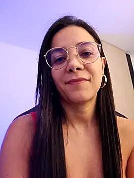 Snapshot of miaeyex chatting on 19, 4, 2026 miaeyex online show from 19, 4, 2026
