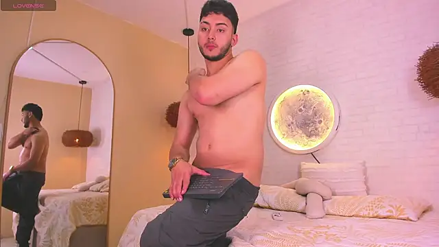 Dylan vega01 online show from 14, 3, 2026