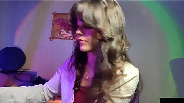 CareyDevan online show from 2, 4, 2026