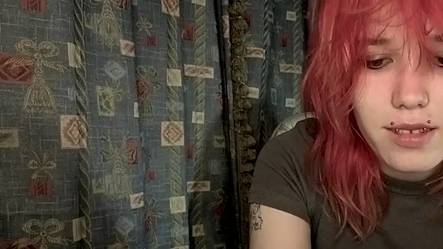 whiny emo boi online show from 22, 4, 2026