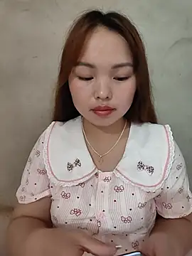 Snapshot of Mina_xYx chatting on 2, 6, 2026 Mina xYx online show from 2, 6, 2026
