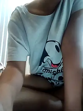 Candyy crushh online show from 14, 4, 2026