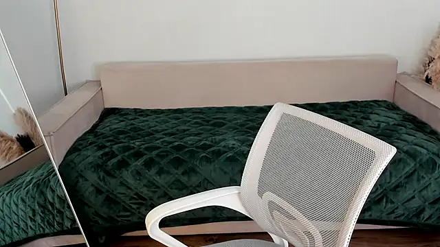Sofa Vleifo online show from 30, 5, 2026