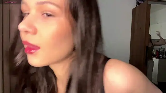 SparkSkarlet online show from 19, 4, 2026