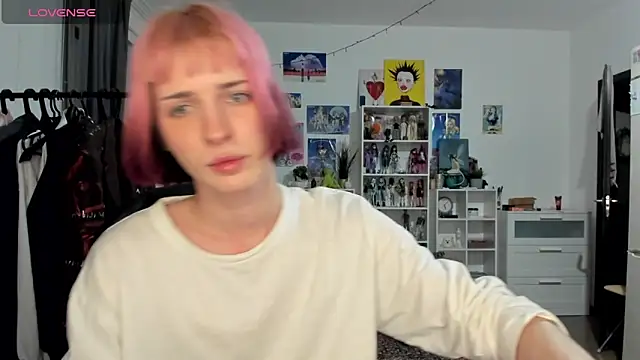 Snapshot of sweet_peach___ chatting on 17, 4, 2026 sweet peach online show from 17, 4, 2026