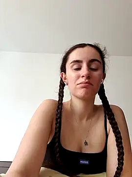 Snapshot of starlight_mo chatting on 30, 4, 2026 starlight mo online show from 30, 4, 2026