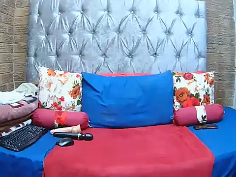Snapshot of Blackberryxxx16 chatting on 1, 8, 2026 Blackberryxxx16 online show from 1, 8, 2026