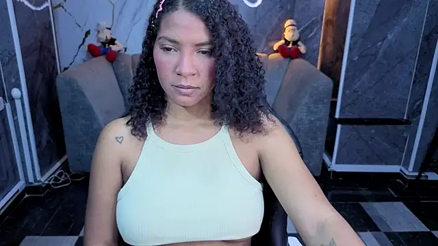 Scarletth b online show from 9, 4, 2026