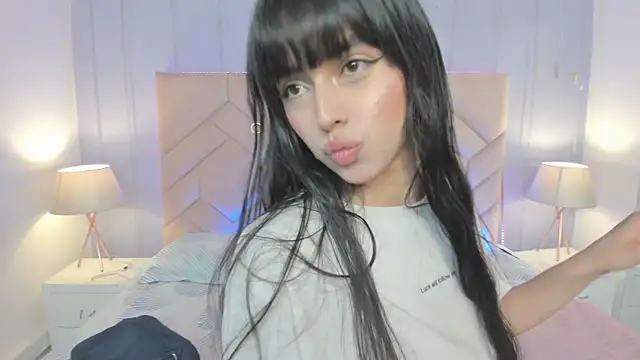 Eimy Blaze online show from 14, 7, 2026