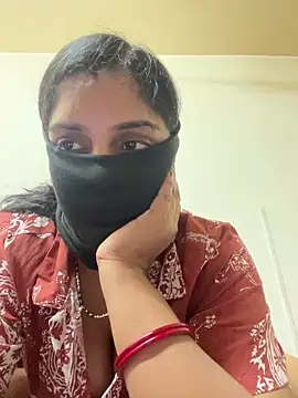 Snapshot of Surbhibaby chatting on 8, 5, 2026 Surbhibaby online show from 8, 5, 2026