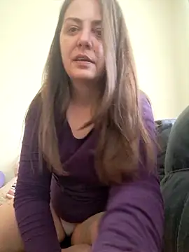 Arya Malone online show from 27, 4, 2026