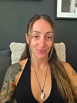 NicoleKaiser online show from 28, 6, 2026
