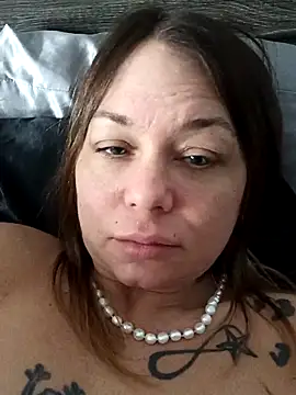 Couple qc online show from 28, 3, 2026