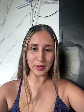 VictoriaWhitmore online show from 7, 4, 2026