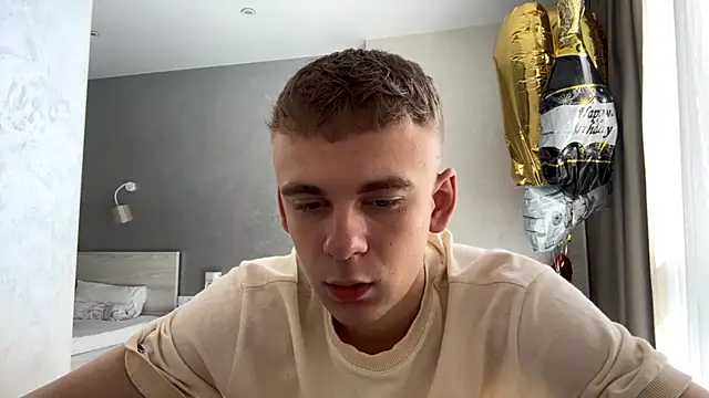 Snapshot of SoloFury chatting on 24, 6, 2026 SoloFury online show from 24, 6, 2026