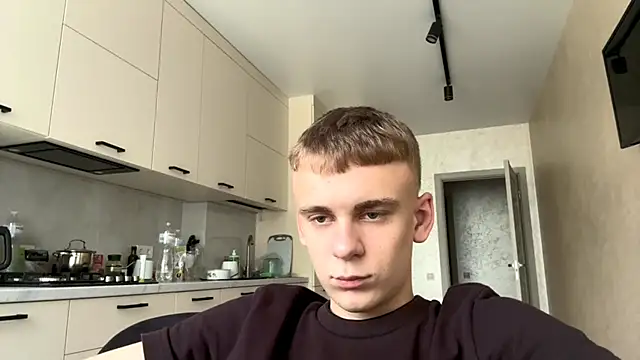 Snapshot of SoloFury chatting on 26, 6, 2026 SoloFury online show from 26, 6, 2026