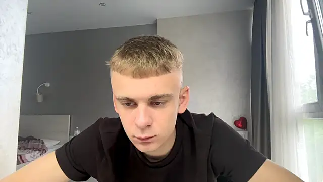 Snapshot of SoloFury chatting on 7, 7, 2026 SoloFury online show from 7, 7, 2026