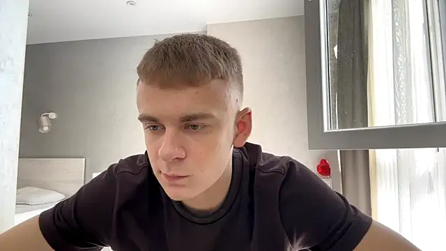 Snapshot of SoloFury chatting on 8, 8, 2026 SoloFury online show from 8, 8, 2026
