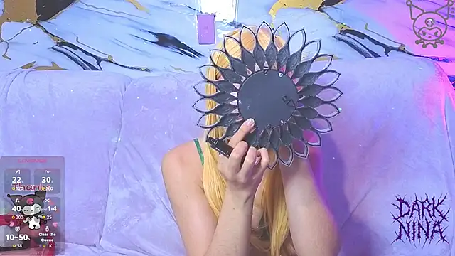 dark nina   online show from 16, 6, 2026