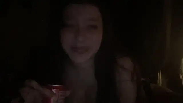 Snapshot of danneillove chatting on 12, 4, 2026 danneillove online show from 12, 4, 2026