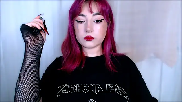 Snapshot of MistressEdith chatting on 25, 4, 2026 MistressEdith online show from 25, 4, 2026