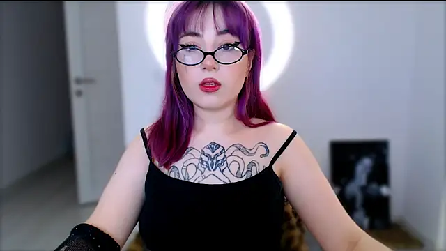 Snapshot of MistressEdith chatting on 17, 5, 2026 MistressEdith online show from 17, 5, 2026