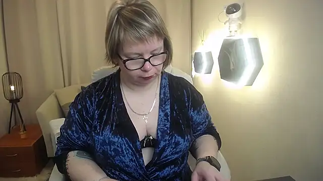 BonnnyBoobsy online show from 23, 4, 2026