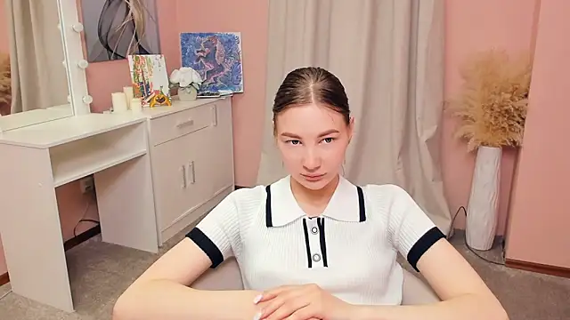 AndriaWhitford online show from 22, 3, 2026