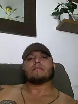 HOTB0Y18 online show from 16, 4, 2026