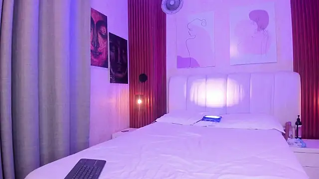 Maiasweet  online show from 1, 5, 2026