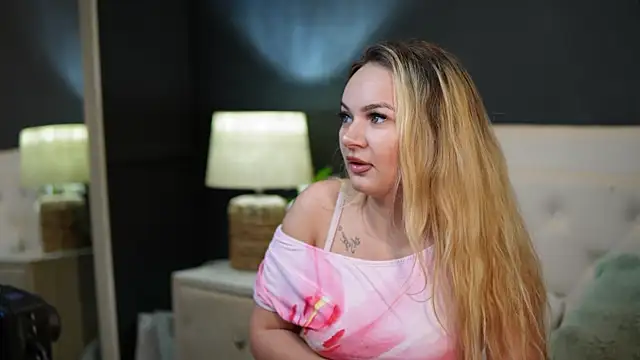 DaliaParis online show from 6, 7, 2026