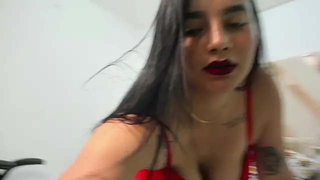 Snapshot of amaia_roush chatting on 23, 3, 2026 amaia roush online show from 23, 3, 2026