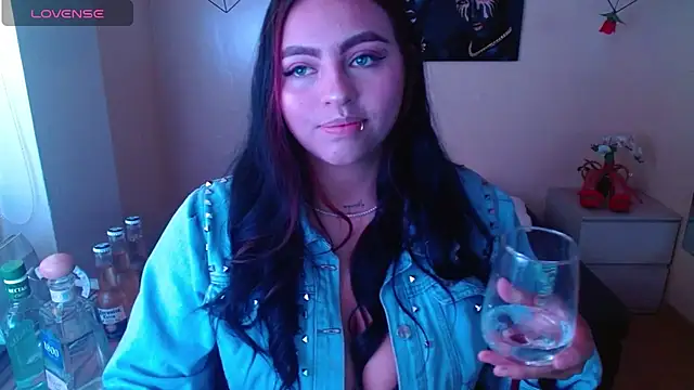 Miley Clarck online show from 25, 3, 2026