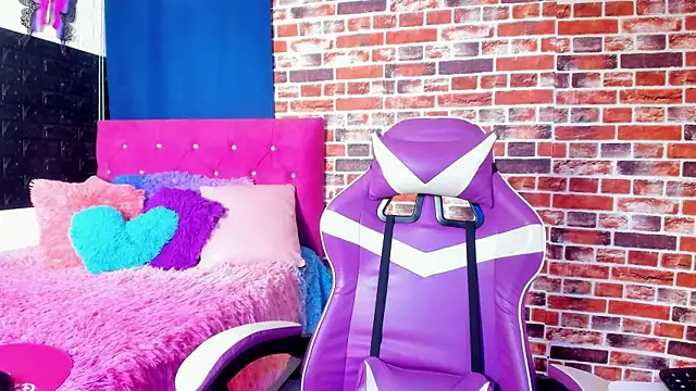 SofiiaCutee online show from 8, 4, 2026