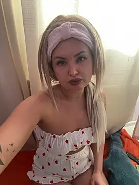 Snapshot of Miroslava_harisma chatting on 23, 3, 2026 Miroslava harisma online show from 23, 3, 2026