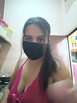 REENA-STRIP online show from 18, 5, 2026