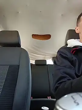 Skinboy06 online show from 16, 4, 2026