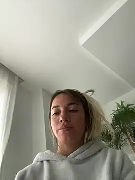 Sexyandtiny online show from 20, 3, 2026