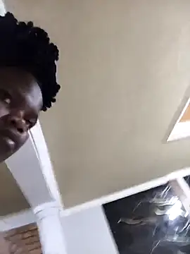 coco0002 online show from 28, 4, 2026