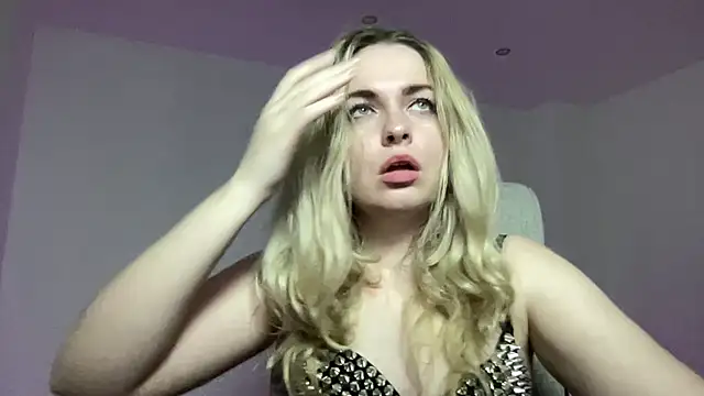 EvaKraz online show from 15, 4, 2026